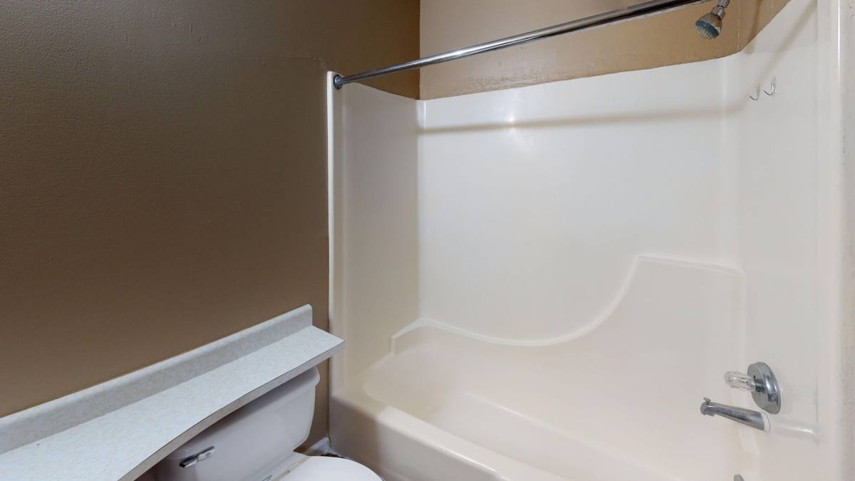 Apartment for rent at 3220-3222 W 13th St, Grand Island, NE 68803