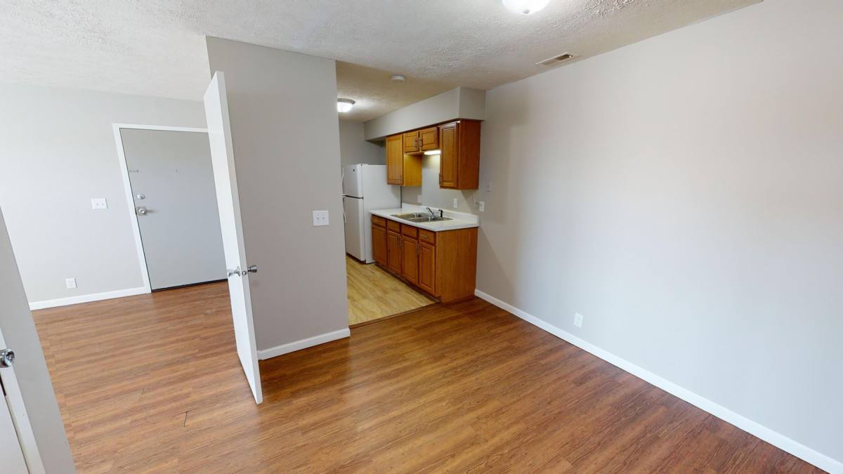 Apartment for rent at 3220-3222 W 13th St, Grand Island, NE 68803