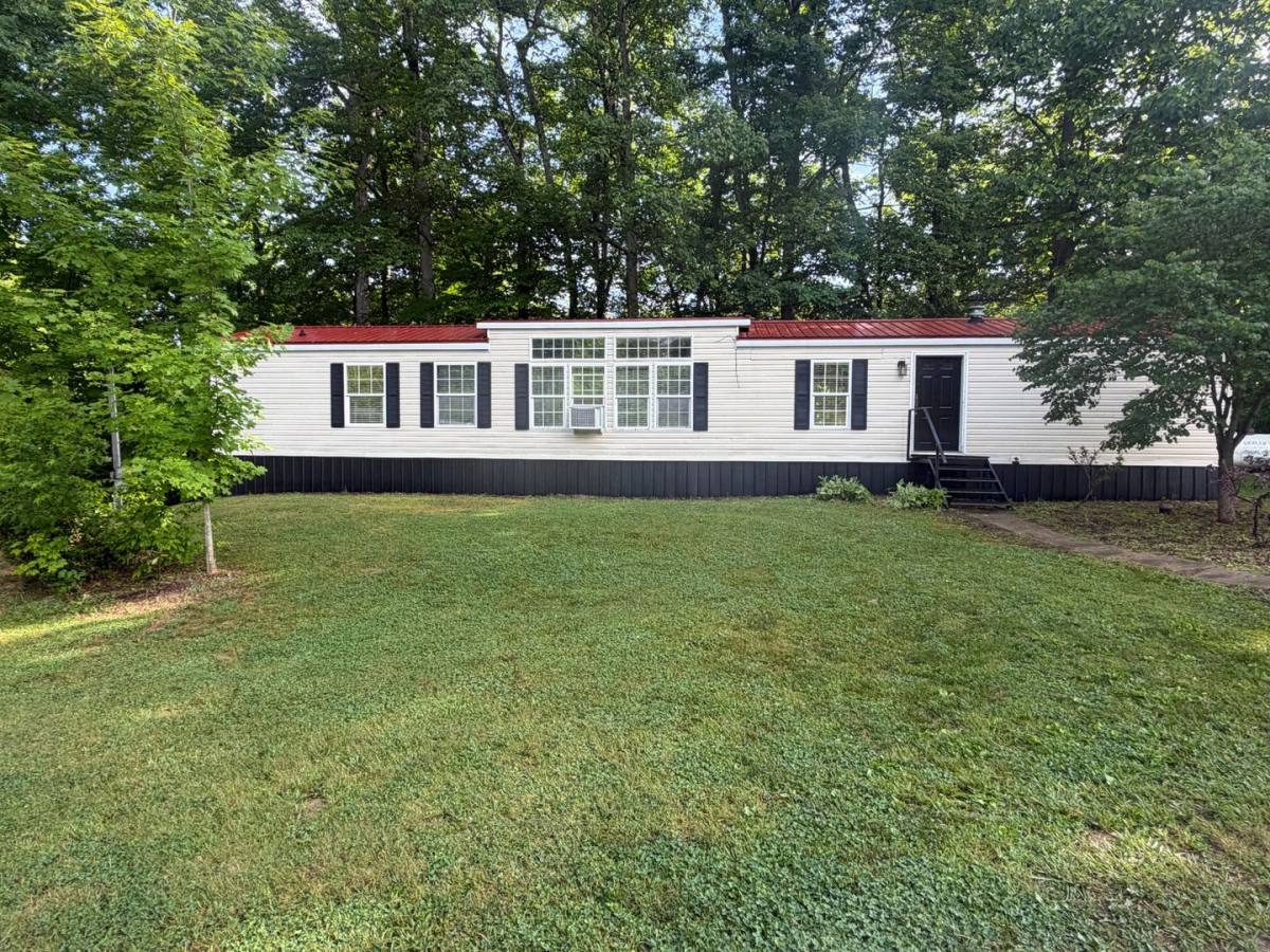 House for rent at 2476 Cunningham Rd, Salem, OH 44460