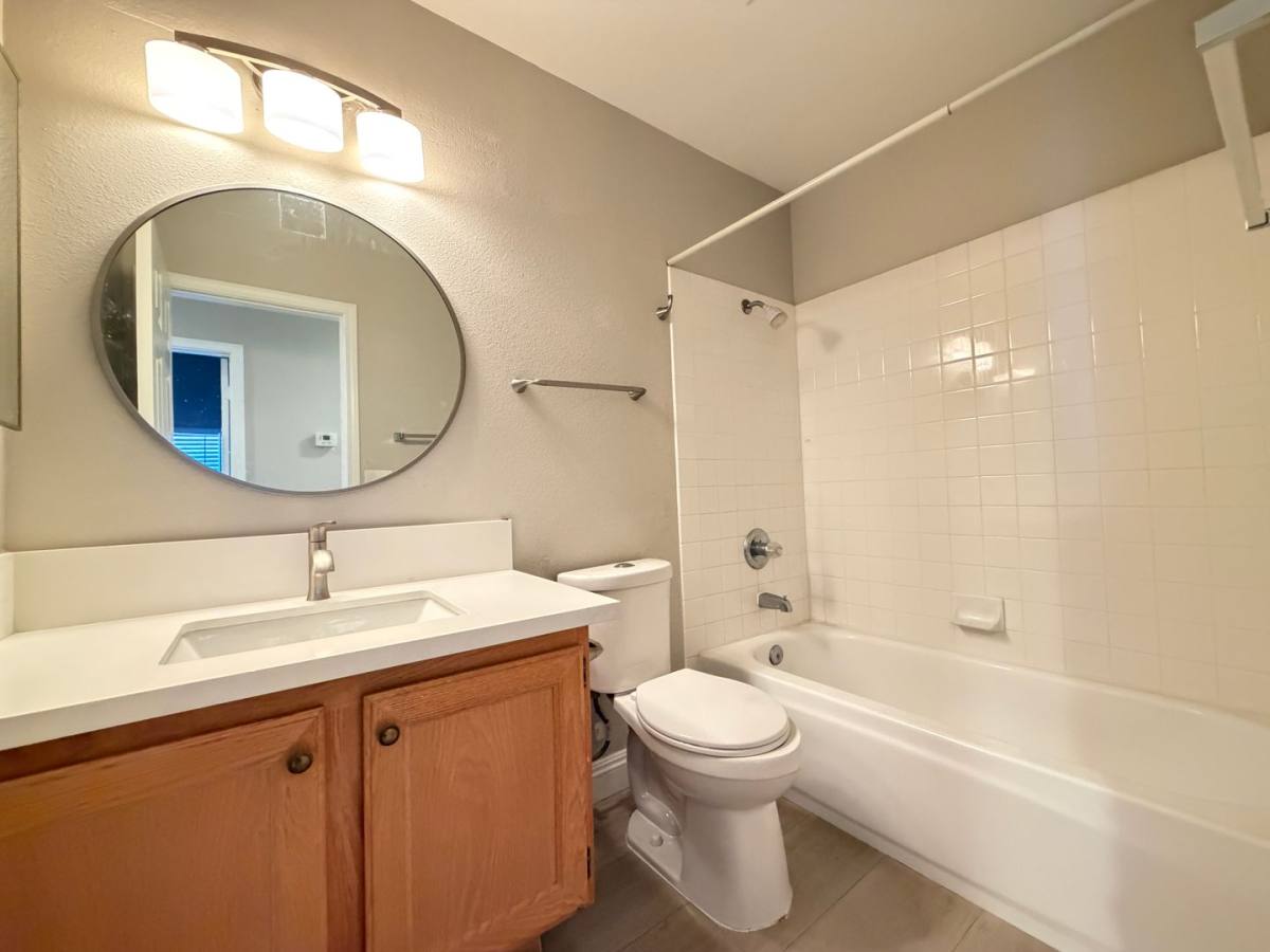 House for rent at 1433 Iron Springs Dr, Las Vegas, NV 89144