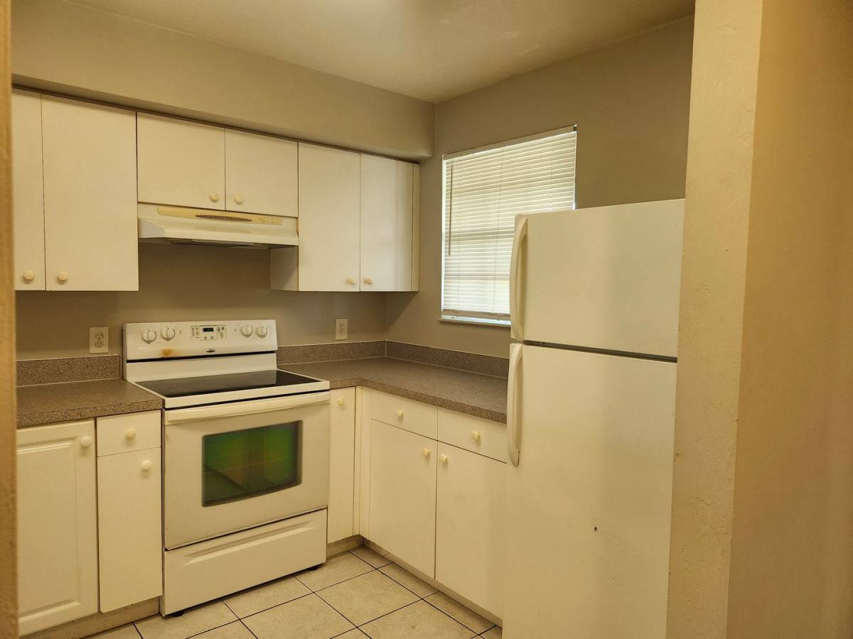 Apartment for rent at 621 SW 47th Terrace #103, Cape Coral, FL 33914