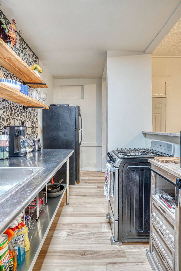 Apartment for rent at 709 N Saint Vrain St, El Paso, TX 79902