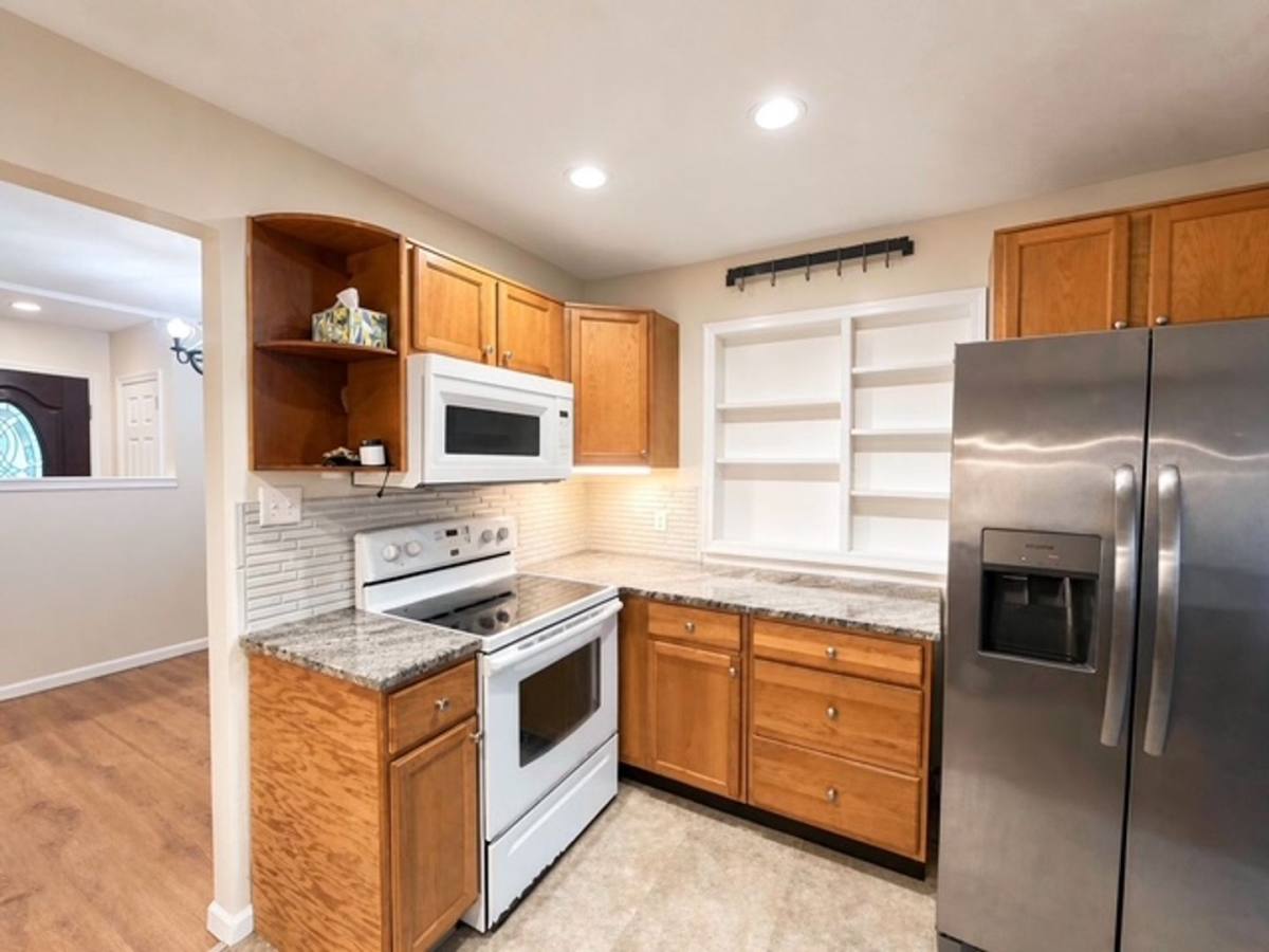 House for rent at 3703 Mount Vernon Ave, Brookhaven, PA 19015
