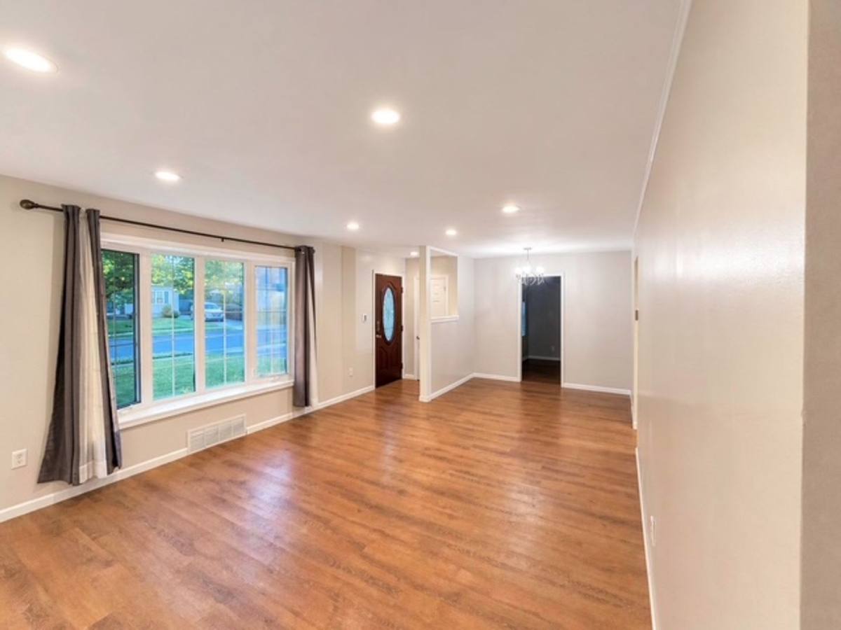 House for rent at 3703 Mount Vernon Ave, Brookhaven, PA 19015