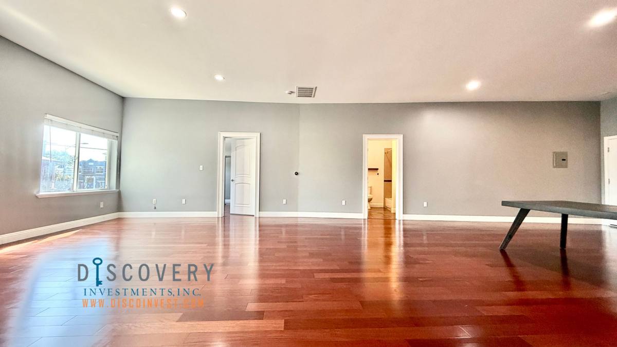 Condo for rent at 1488 14th St, Oakland, CA 94607
