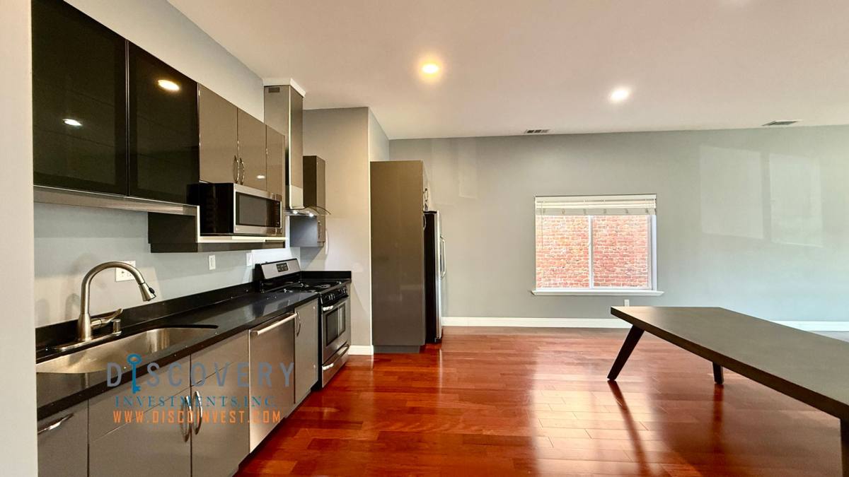 Condo for rent at 1488 14th St, Oakland, CA 94607