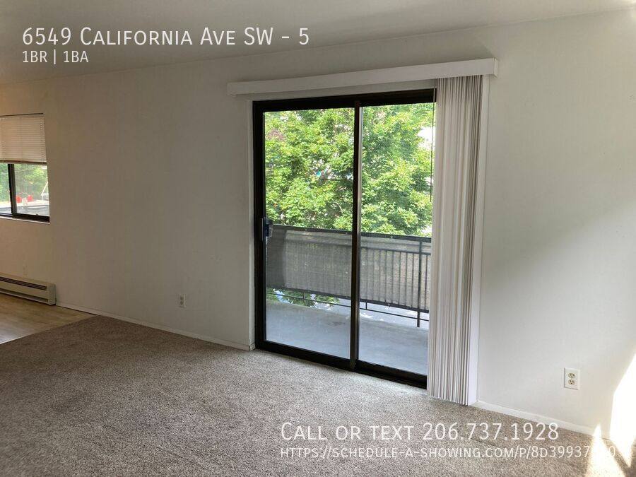 Townhouse for rent at 6549 California Ave SW #5, Seattle, WA 98136