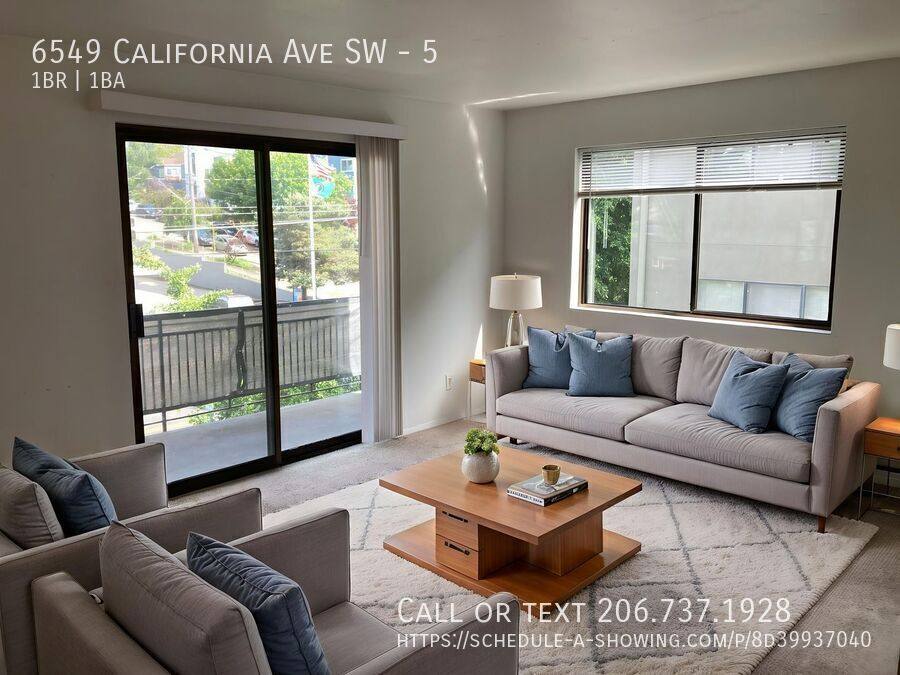 Townhouse for rent at 6549 California Ave SW #5, Seattle, WA 98136