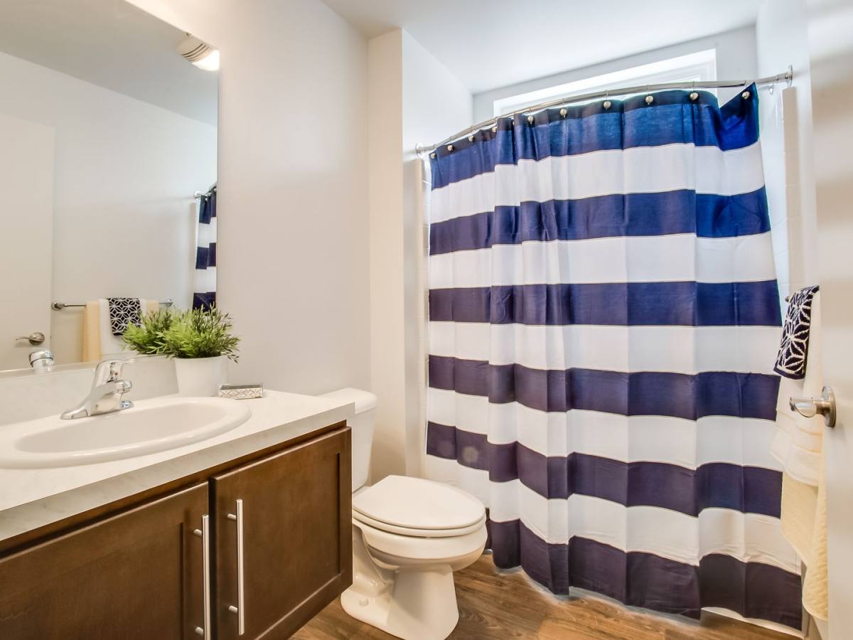 Apartment for rent at 1308 NE Dekum, Portland, OR 97211
