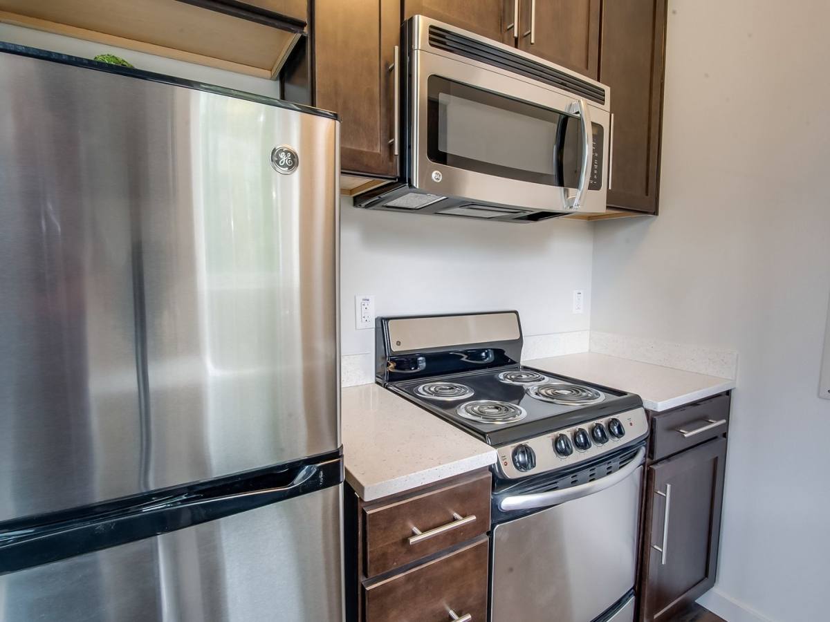 Apartment for rent at 1308 NE Dekum, Portland, OR 97211