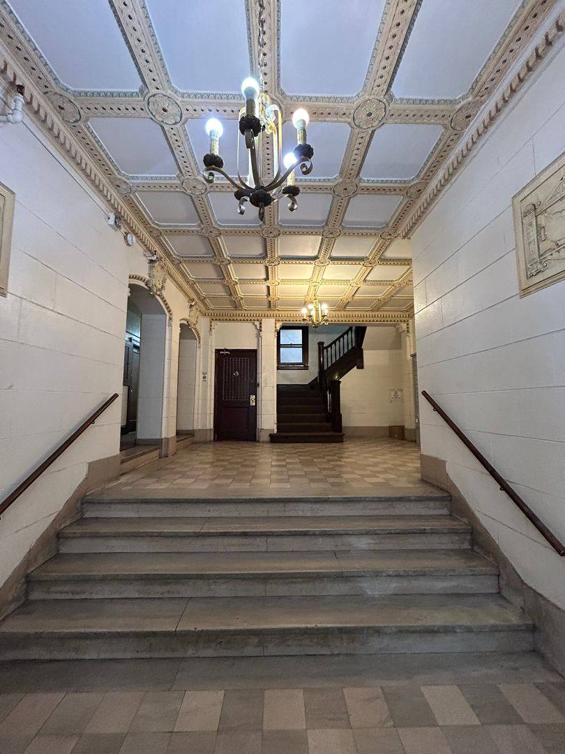 Apartment for rent at 1112 Larkin St #201, San Francisco, CA 94109