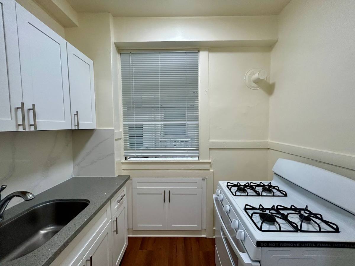 Apartment for rent at 1112 Larkin St #201, San Francisco, CA 94109