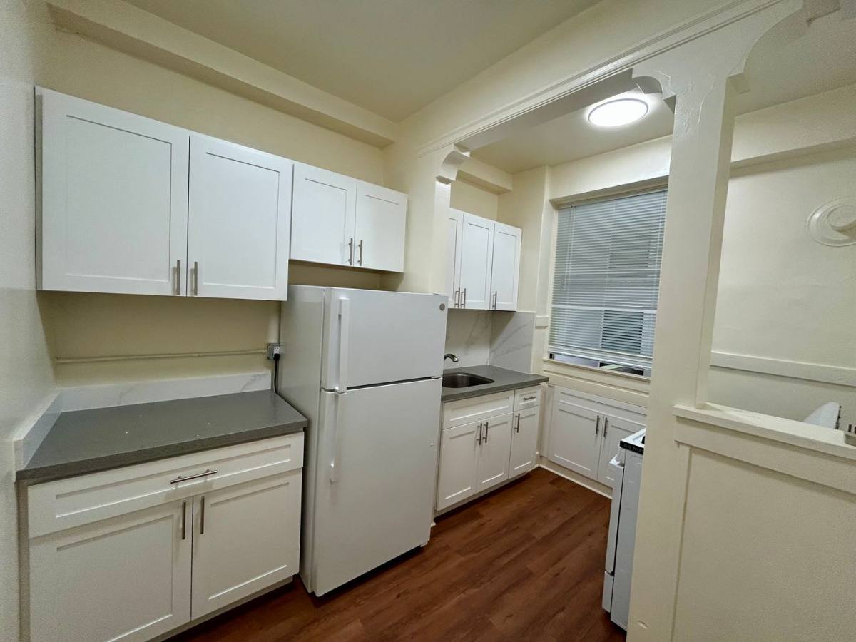 Apartment for rent at 1112 Larkin St #201, San Francisco, CA 94109