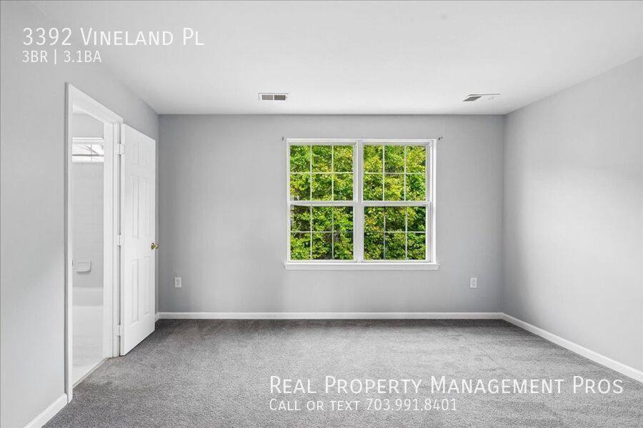Townhouse for rent at 3392 Vineland Place, Dumfries, VA 22026