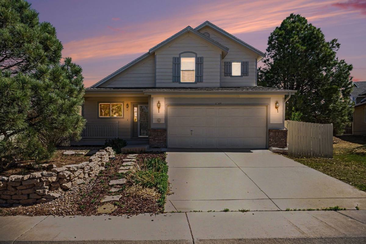 House for rent at 12584 S Beaver Creek Way, Parker, CO 80134
