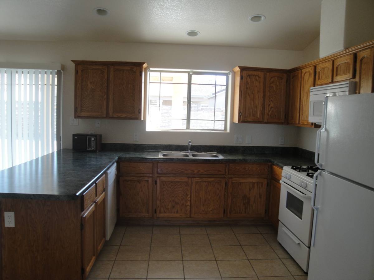 House for rent at 10165 E 36th Place, Yuma, AZ 85365