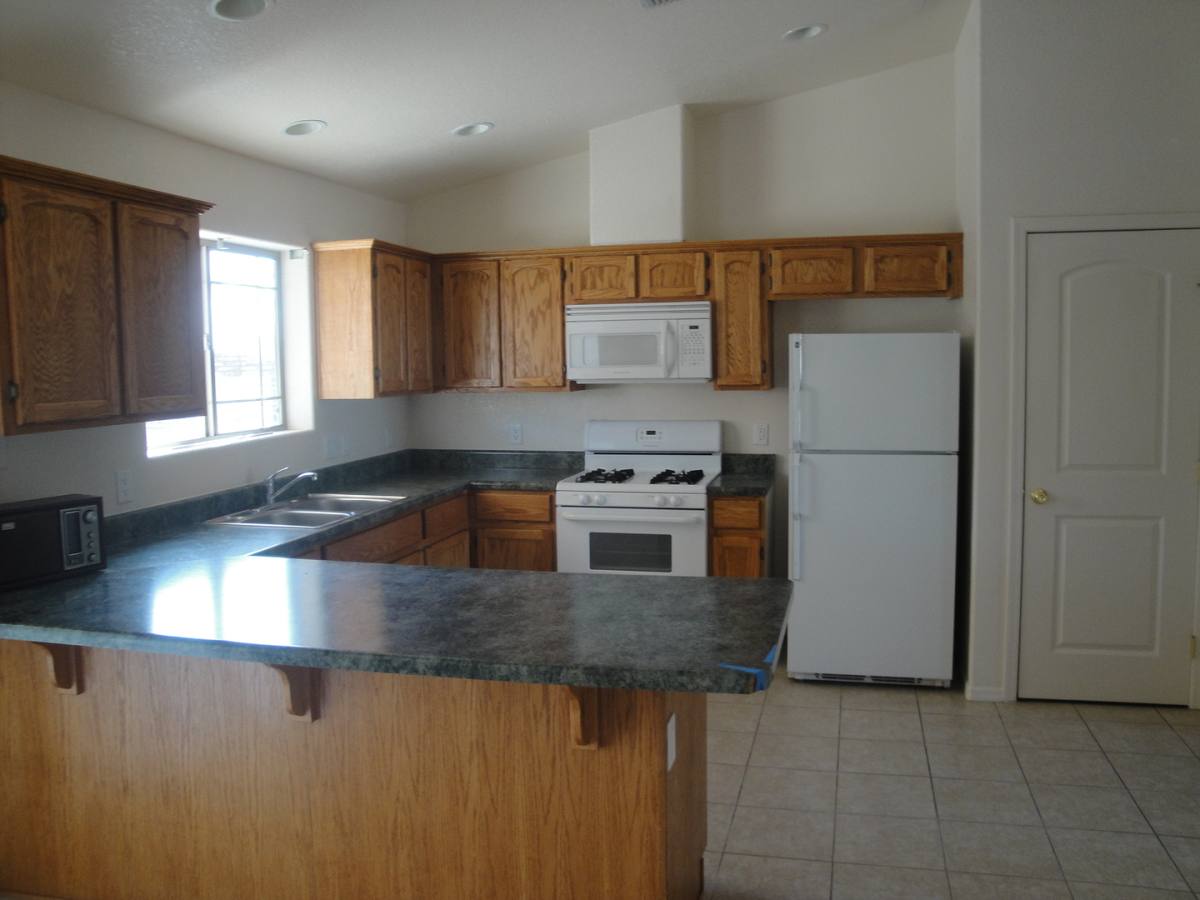 House for rent at 10165 E 36th Place, Yuma, AZ 85365