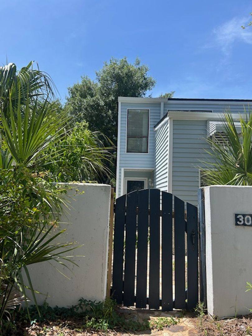 House for rent at 309 Maple St, Saint Simons Island, GA 31522