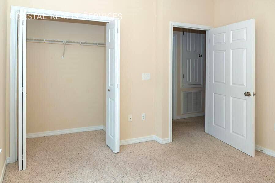 Townhouse for rent at 1469 Bentley Circle, Fort Walton Beach, FL 32547