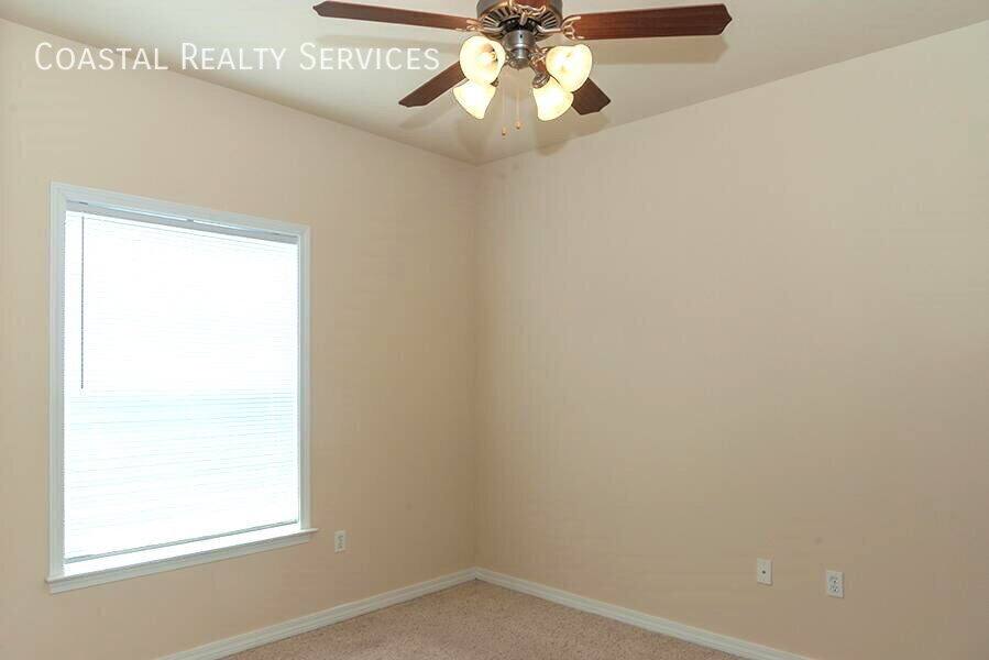 Townhouse for rent at 1469 Bentley Circle, Fort Walton Beach, FL 32547