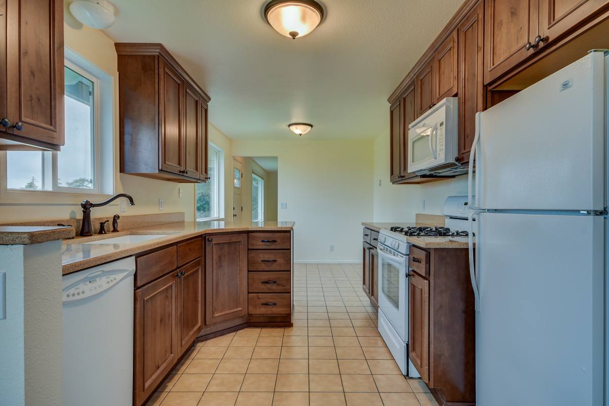 House for rent at 90 Vine St, Coupeville, WA 98239