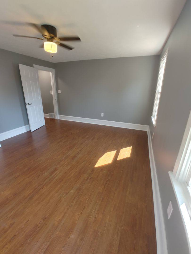 Apartment for rent at 1101 S Main St, Titusville, PA 16354