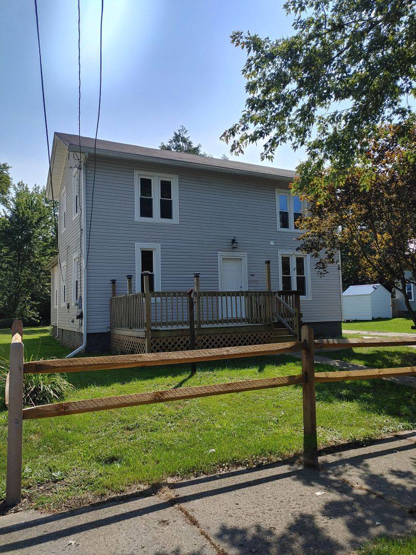 Apartment for rent at 1101 S Main St, Titusville, PA 16354
