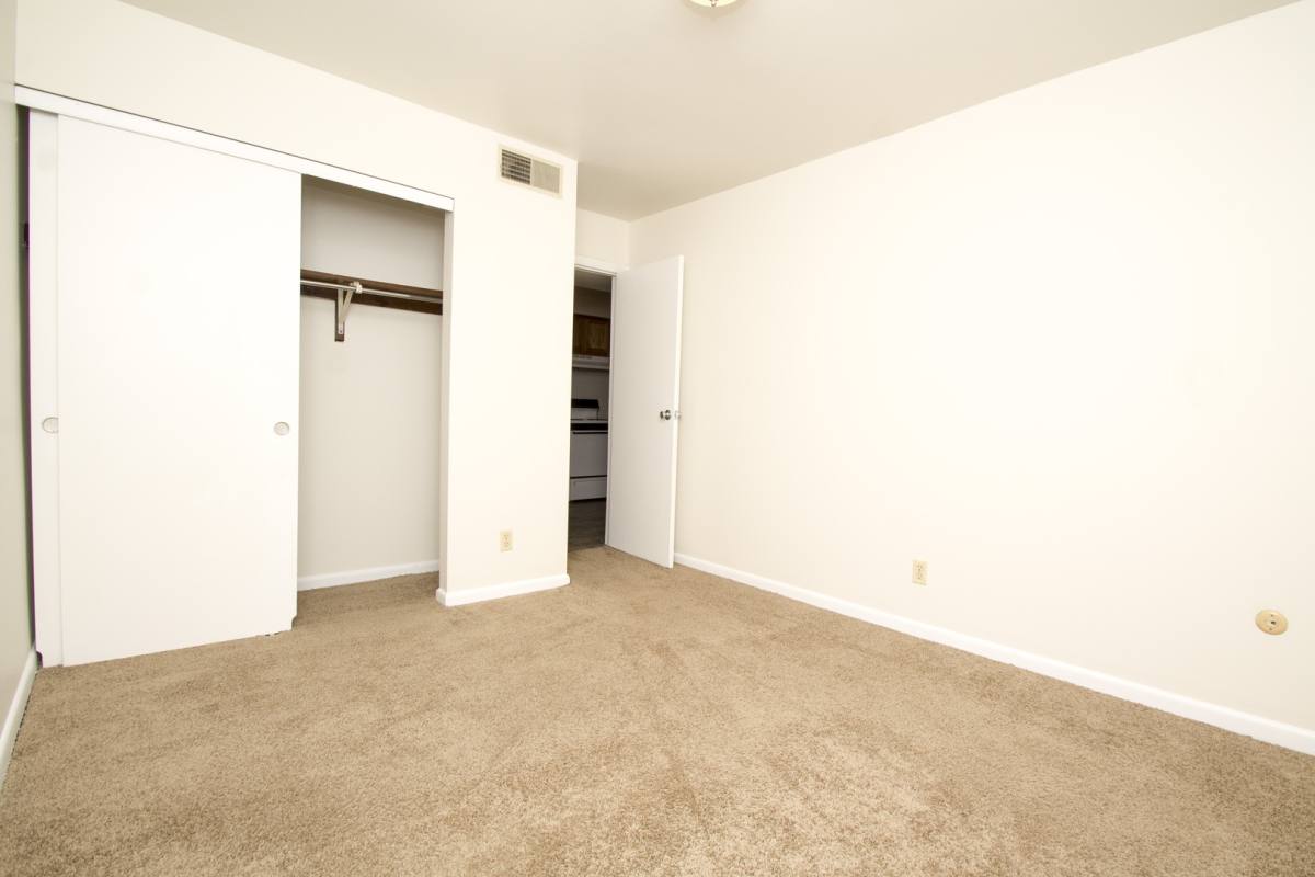 Apartment for rent at 170-194 Jefferson Ave, Columbus, OH 43215