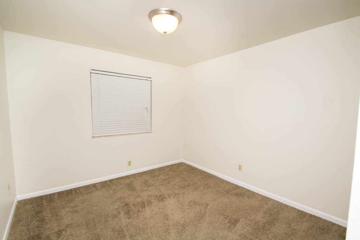 Apartment for rent at 170-194 Jefferson Ave, Columbus, OH 43215