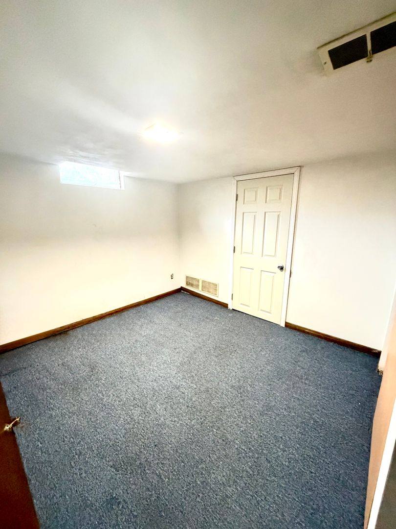 Apartment for rent at 1020 E Kimberly Ave, Kimberly, WI 54136