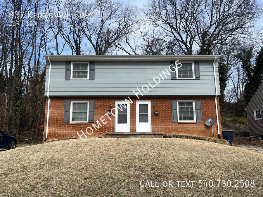 Apartment for rent at 837 Kerns Ave SW, Roanoke, VA 24015