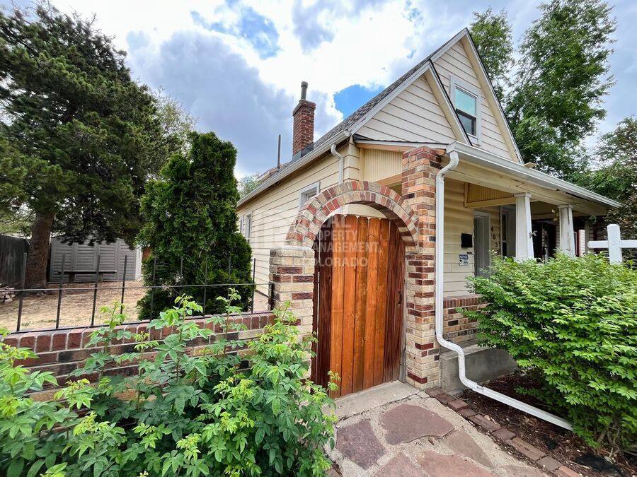House for rent at 4032 Lipan St, Denver, CO 80211