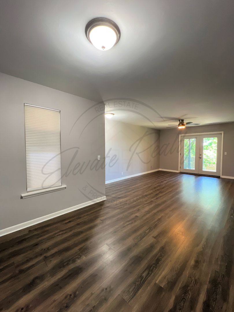 Apartment for rent at 555 N Dupont Ave, Madison, TN 37115