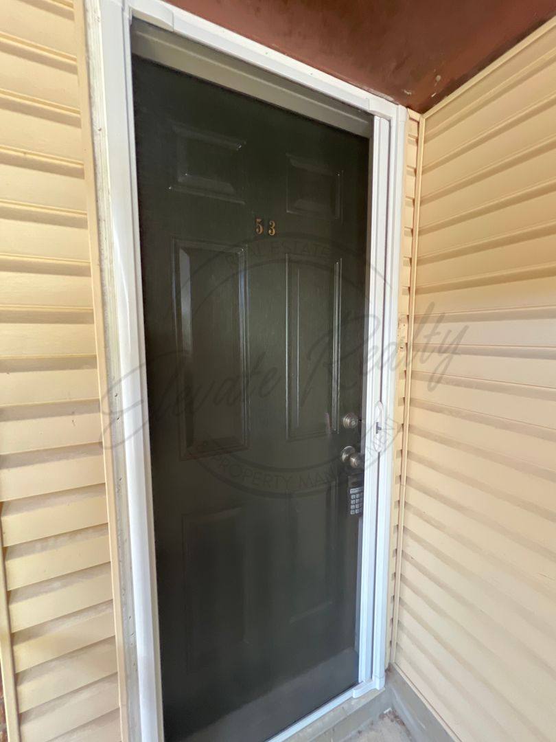 Apartment for rent at 555 N Dupont Ave, Madison, TN 37115