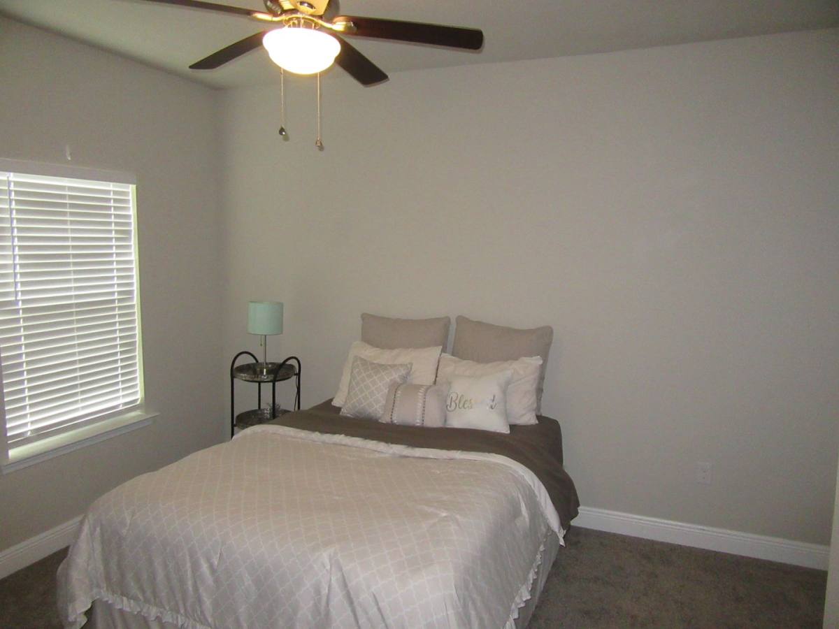 House for rent at 107 N Shoreview Dr, Panama City, FL 32404