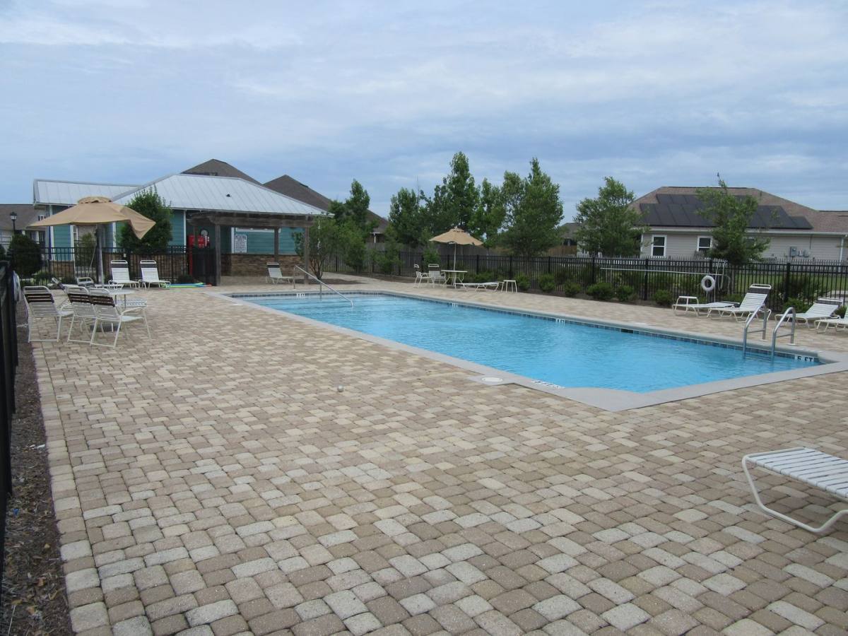 House for rent at 107 N Shoreview Dr, Panama City, FL 32404