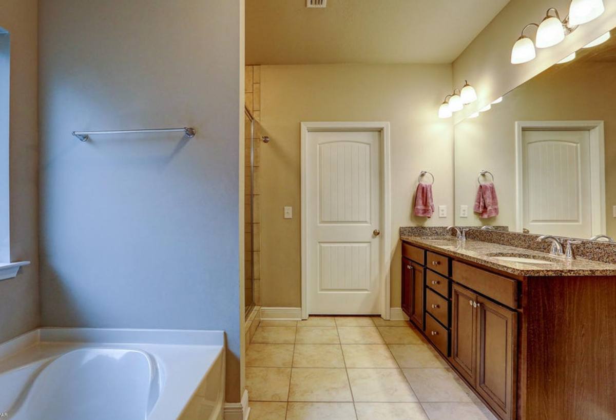 House for rent at 107 N Shoreview Dr, Panama City, FL 32404