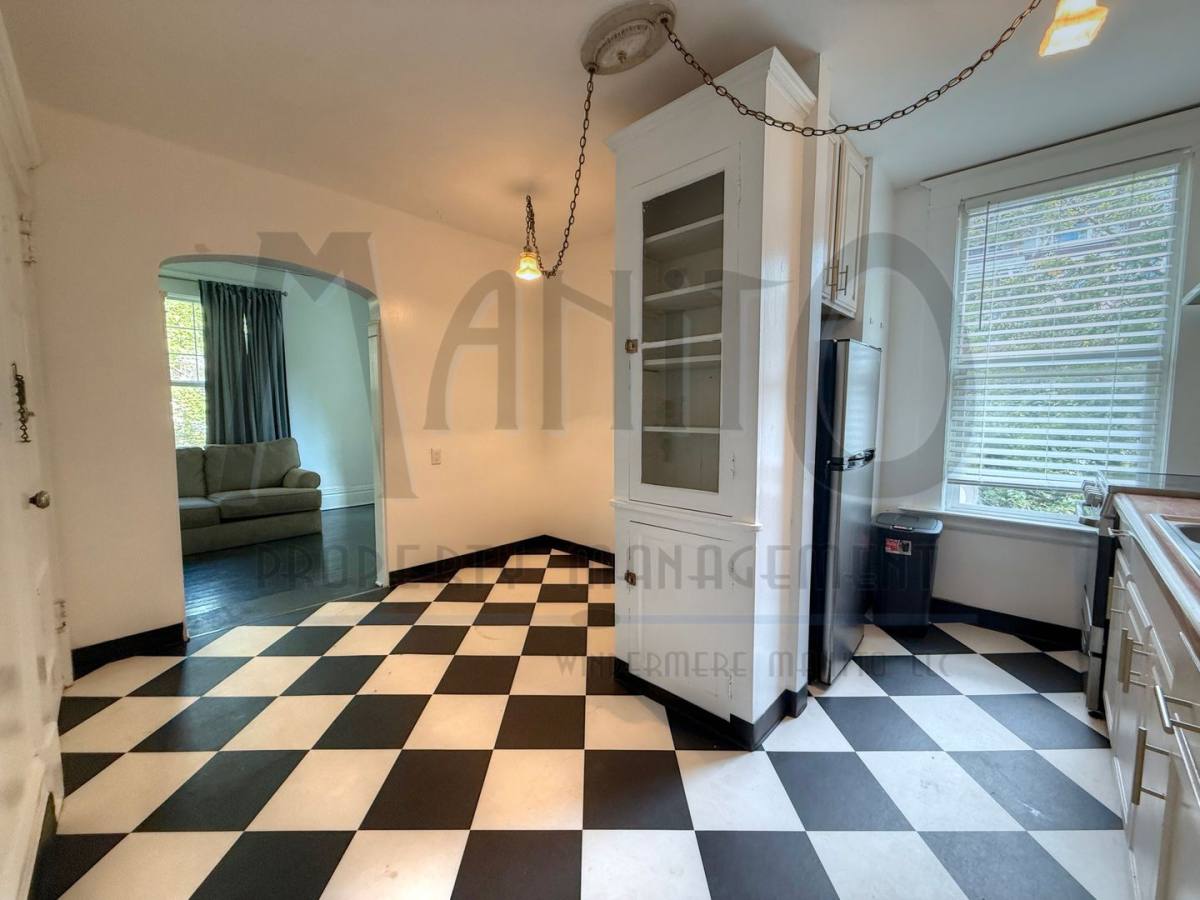 Apartment for rent at 1023 W 6th Ave, Spokane, WA 99204