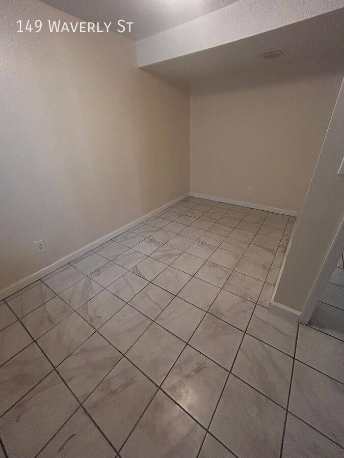 Apartment for rent at 149 Waverly St, Yonkers, NY 10701