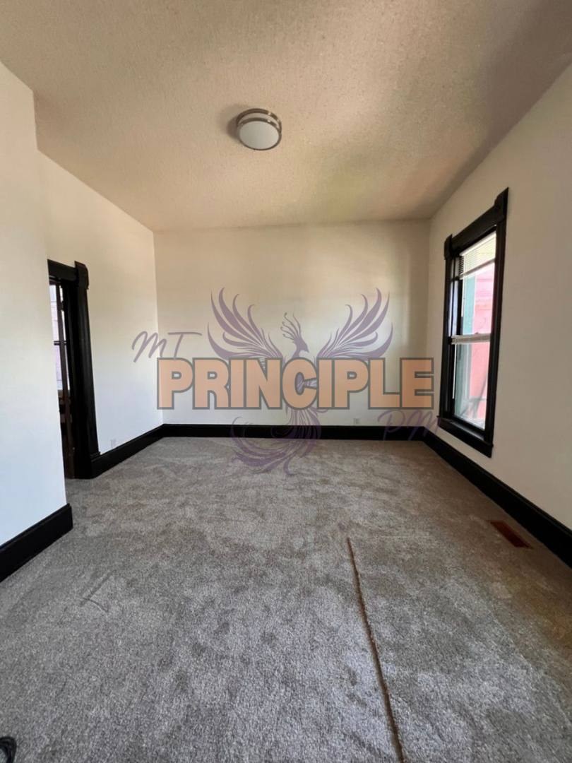 Apartment for rent at 517 W Granite St, Butte, MT 59701
