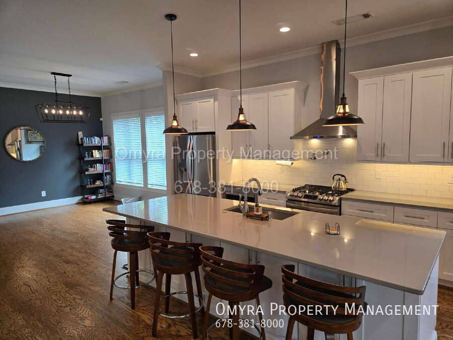 House for rent at 716 Glenwood Ave SE #A, Atlanta, GA 30312