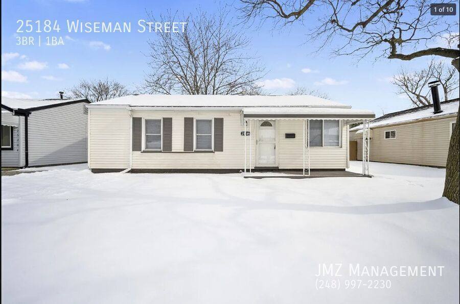 House for rent at 25184 Wiseman St, Roseville, MI 48066
