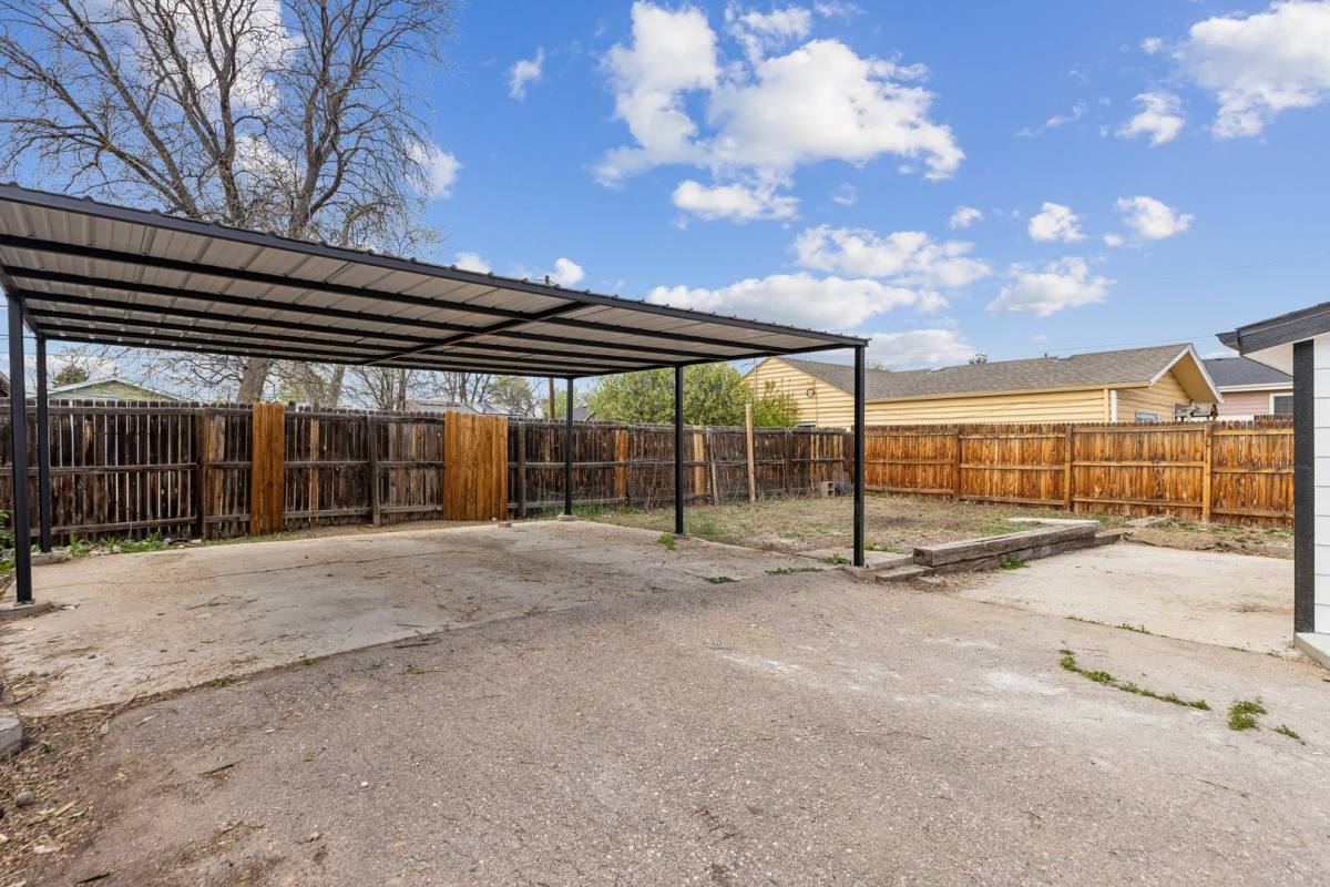 House for rent at 1285 S Irving St, Denver, CO 80219