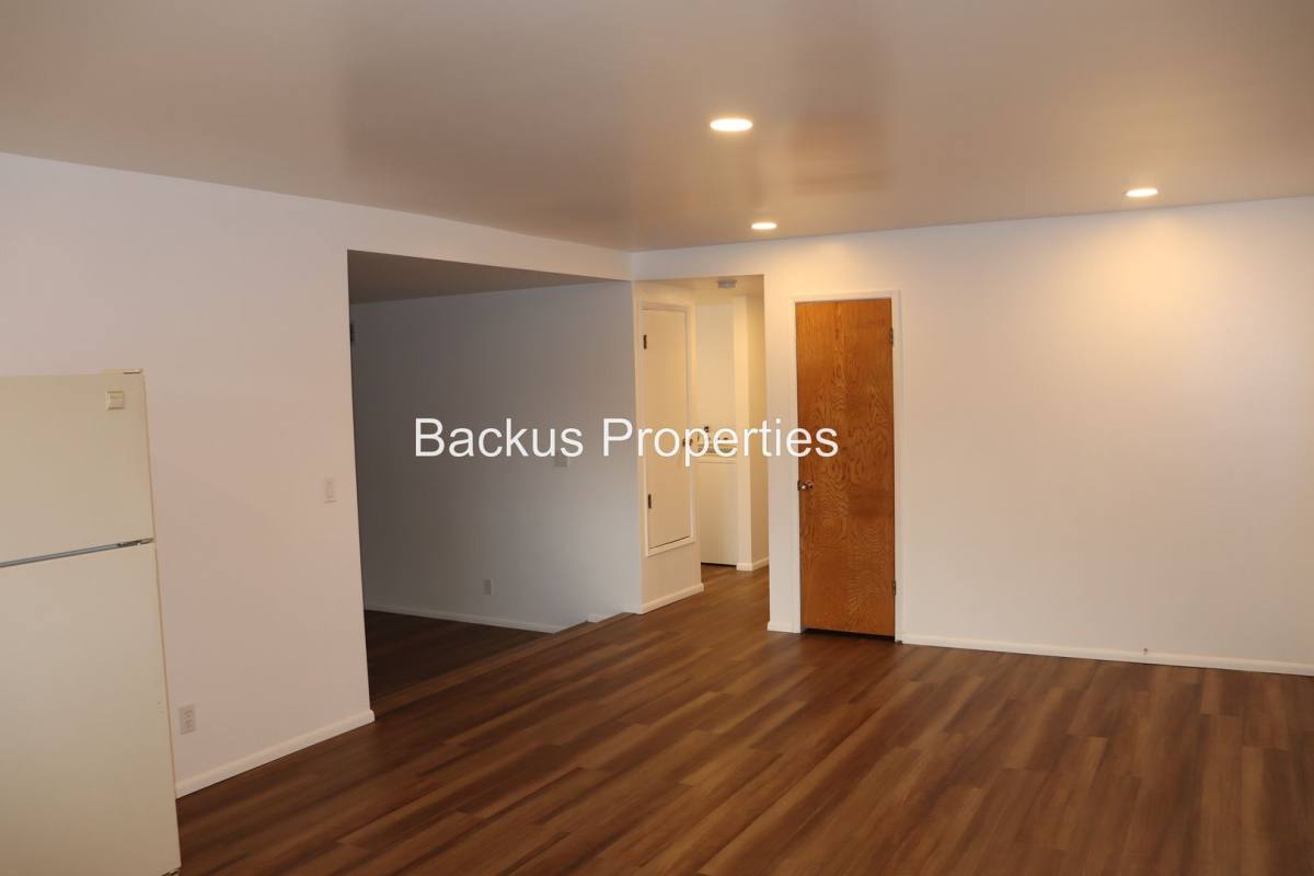 House for rent at 738 Carmelita Dr, Salinas, CA 93901