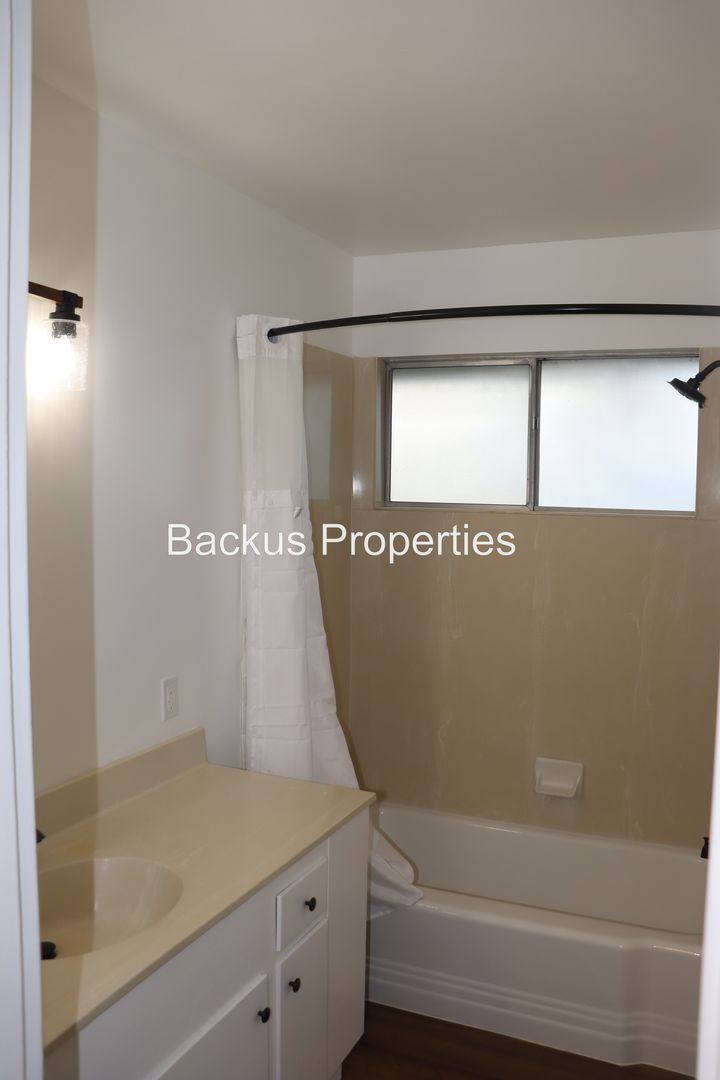 House for rent at 738 Carmelita Dr, Salinas, CA 93901