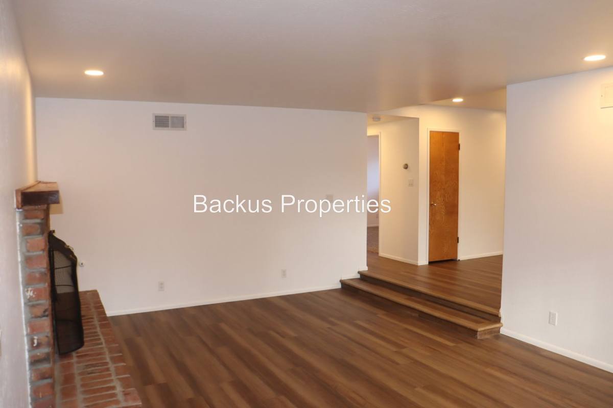 House for rent at 738 Carmelita Dr, Salinas, CA 93901