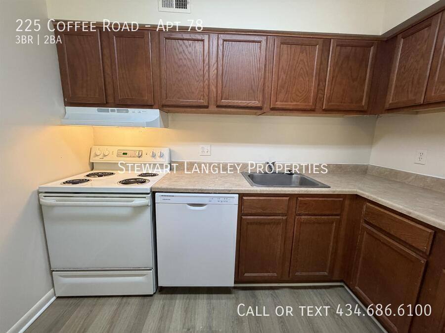 Apartment for rent at 225 Coffee Rd #78, Lynchburg, VA 24503
