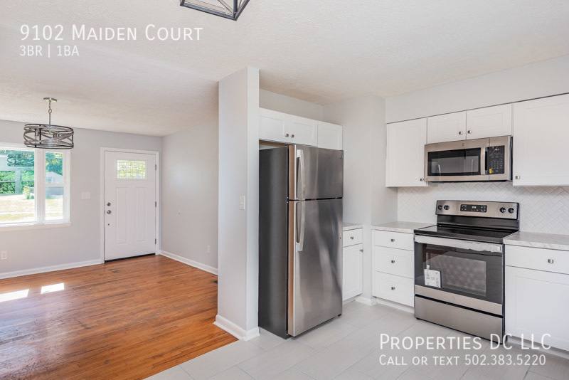 House for rent at 9102 Maiden Court, Louisville, KY 40229