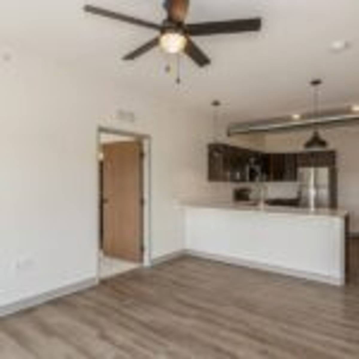 Apartment for rent at 930 16th St NE, Cedar Rapids, IA 52402