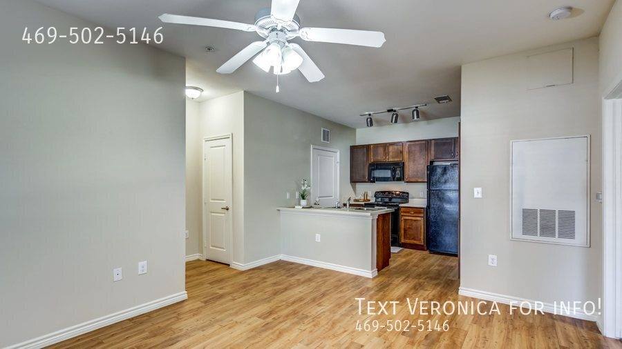 Apartment for rent at 6212 Crow Lane #1052, Austin, TX 78745